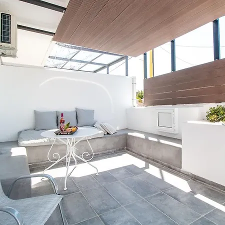 Len Art Alternative Apartment Faliraki